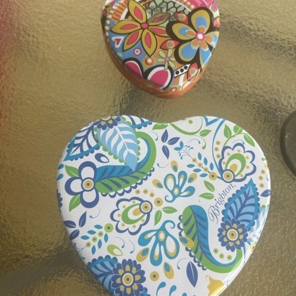 Brighton Set of 3 collectible heart-shaped tins, decorative, inspirational words - Picture 3 of 16